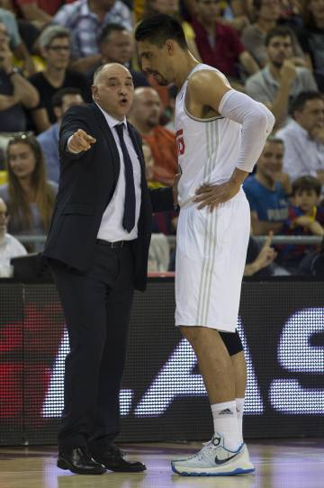 Laso y Ayón.