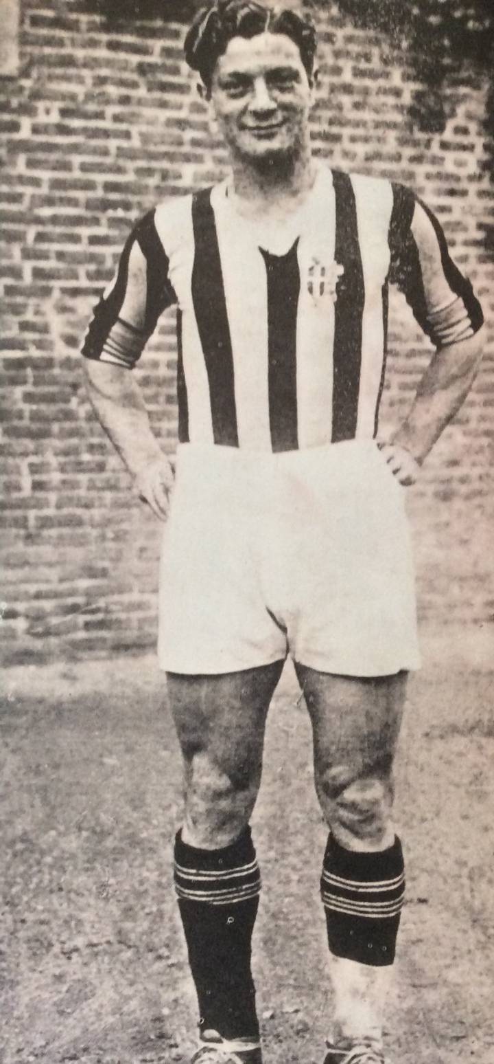 Cesarini, con la camiseta de la Juve. Cesarini, con la camiseta de la Juve.