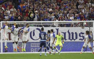Messi marca ante Estados Unidos.