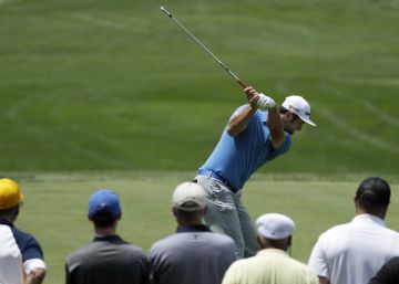 Jon Rahm sigue líder tras el segundo recorrido