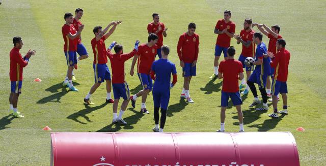 La selección española, durante un entrenamiento. La selección española, durante un entrenamiento.