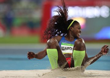 Caterine Ibargüen logra la medalla de oro en triple salto Caterine Ibargüen logra la medalla de oro en triple salto
