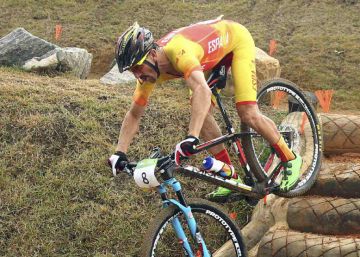 Carlos Coloma da al ciclismo la medalla que necesitaba