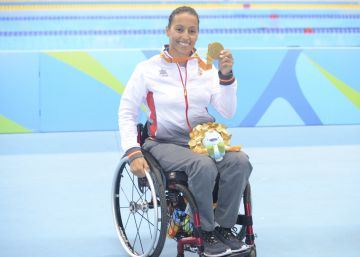 Dos oros y una plata en natación para España, que ocupa el decimocuarto puesto del medallero