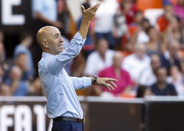 Pako Ayestarán deja de ser el entrenador del Valencia