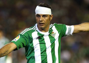 Joaquín guía al Betis Joaquín guía al Betis