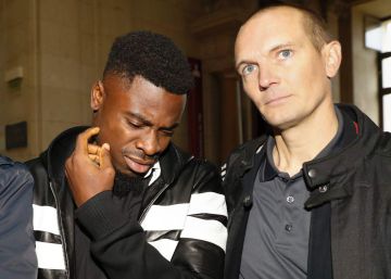 Aurier, dos meses de cárcel por pegar a un policía Aurier, dos meses de cárcel por pegar a un policía