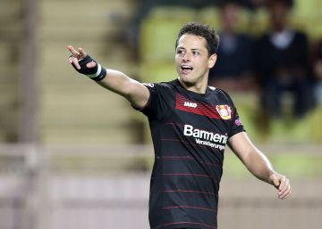 Chicharito anota su gol número 100 Chicharito anota su gol número 100
