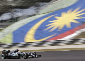 Pulso en Mercedes, subidón de Alonso Pulso en Mercedes, subidón de Alonso