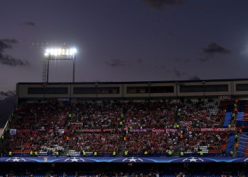 Fiesta y funeral en el Calderón
