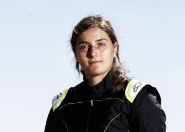 The female Colombian racing driver with her eyes on the Formula 1 prize