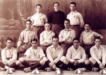 El Club América vuela alto y celebra su centenario El Club América vuela alto y celebra su centenario