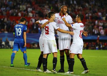 El Sevilla aplasta al Dinamo de Zagreb
