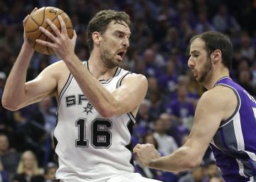 Pau Gasol también brilla como ‘base’