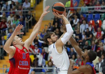 El Madrid pierde en la ruleta rusa