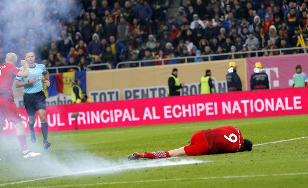 Inglaterra derrota a Escocia con tres testarazos