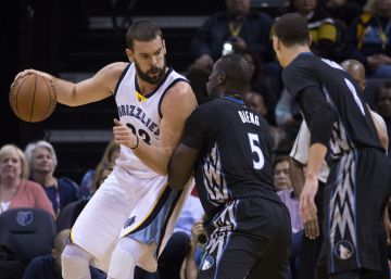 Los Grizzlies de Marc Gasol asfixian a los Wolves de Ricky Rubio