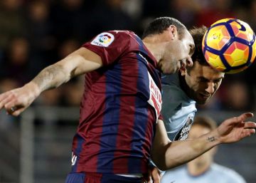 Adrián descoloca al Celta y da la victoria al Eibar