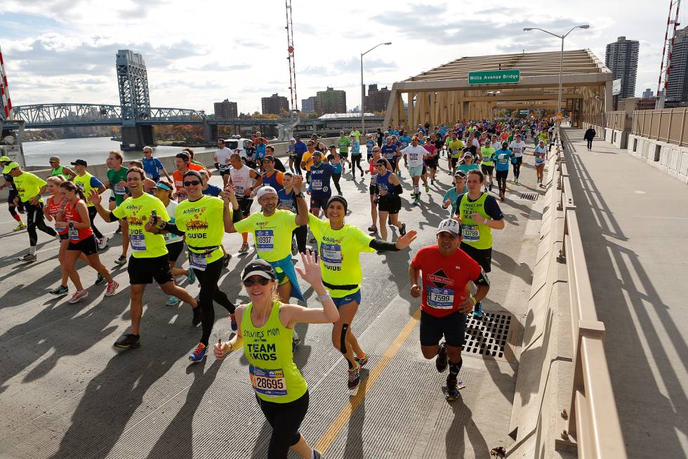 Gente de toda preparación corre la maratón de Nueva York. Cortesia de NYRR