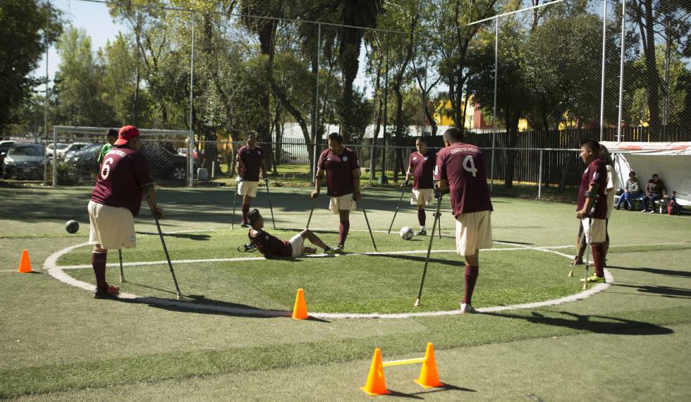 Os jogadores durante um treinamento na Cidade de México