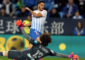 El Granada sobrevive ante el Málaga