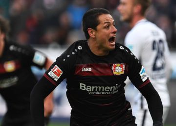 Chicharito vuelve con su romance de gol