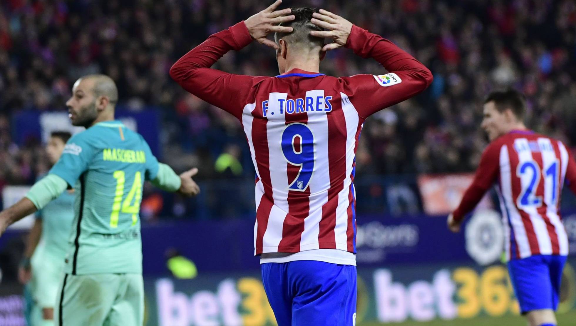 Fernando Torres, en el partido contra el Barcelona. Fernando Torres, en el partido contra el Barcelona.