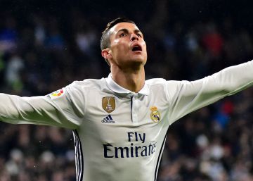 Cristiano Ronaldo, el mejor pagado del mundo para la revista ‘Forbes’ Cristiano Ronaldo, el mejor pagado del mundo para la revista ‘Forbes’