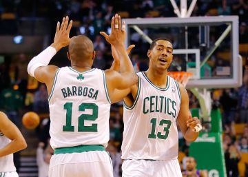 El exjugador de la NBA Fab Melo muere en su casa a los 26 años El exjugador de la NBA Fab Melo muere en su casa a los 26 años