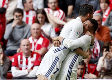 Casemiro está em todas Casemiro está em todas