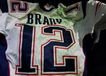 El periodista mexicano que robó el jersey de Brady llega a un acuerdo para no ir a la cárcel