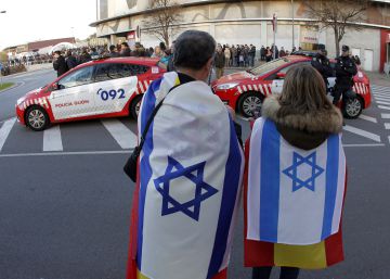 La manifestación contra Israel apenas tiene seguimiento en Gijón La manifestación contra Israel apenas tiene seguimiento en Gijón