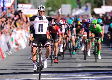 Contador da el primer susto en la Vuelta al País Vasco Contador da el primer susto en la Vuelta al País Vasco