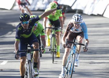 Valverde desatasca la carrera Valverde desatasca la carrera