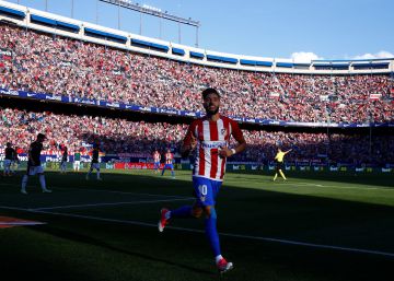 El Atlético golea a Osasuna mirando a Leicester