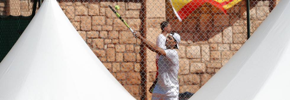 Nadal, durante un entrenamiento en Montecarlo.