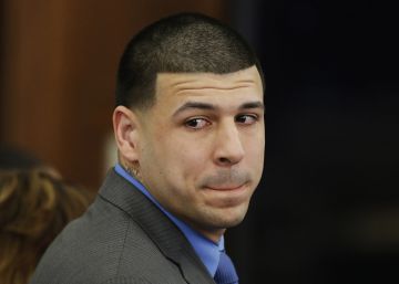 Ex-jogador da NFL Aaron Hernández se suicida em sua cela Ex-jogador da NFL Aaron Hernández se suicida em sua cela