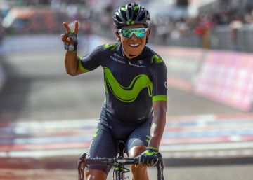 Victoria y maglia rosa para Nairo Quintana en el Blockhaus Victoria y maglia rosa para Nairo Quintana en el Blockhaus