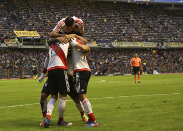River doblega a Boca en la Bombonera y gana el superclásico argentino River doblega a Boca en la Bombonera y gana el superclásico argentino