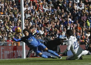 Ochoa, el portero que más paró, pero al que más goles metieron Ochoa, el portero que más paró, pero al que más goles metieron