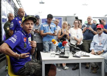 Rossi: “Fue una caída fea, me clavé el manillar en el pecho” Rossi: “Fue una caída fea, me clavé el manillar en el pecho”