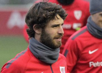 Yeray Álvarez deja la Sub-21 para volver a tratarse un tumor testicular Yeray Álvarez deja la Sub-21 para volver a tratarse un tumor testicular