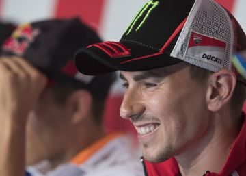 Lorenzo: “Me encantaría que Dovi se llevara el título” Lorenzo: “Me encantaría que Dovi se llevara el título”