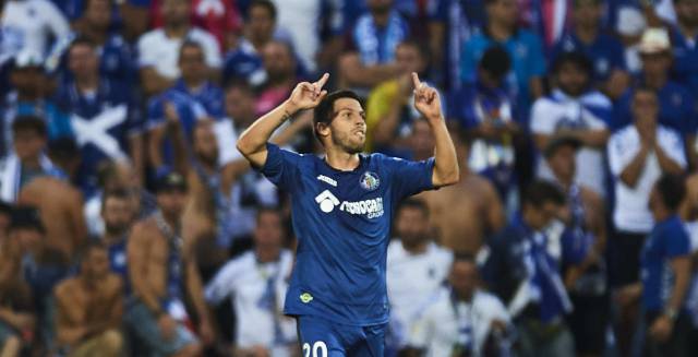 Pacheco celebra el tercer tanto del Getafe que supuso el ascenso a Primera.