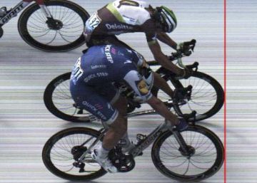Kittel logra la victoria más ajustada en la historia del Tour por tres diezmilésimas de segundo Kittel logra la victoria más ajustada en la historia del Tour por tres diezmilésimas de segundo