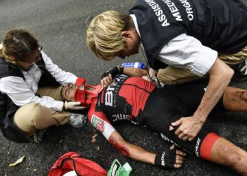 Froome sobrevive en una etapa extrema, en la que pierde rivales Froome sobrevive en una etapa extrema, en la que pierde rivales