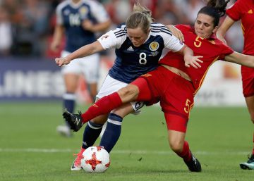 España accede a los cuartos de la Eurocopa femenina pese a perder con Escocia España accede a los cuartos de la Eurocopa femenina pese a perder con Escocia