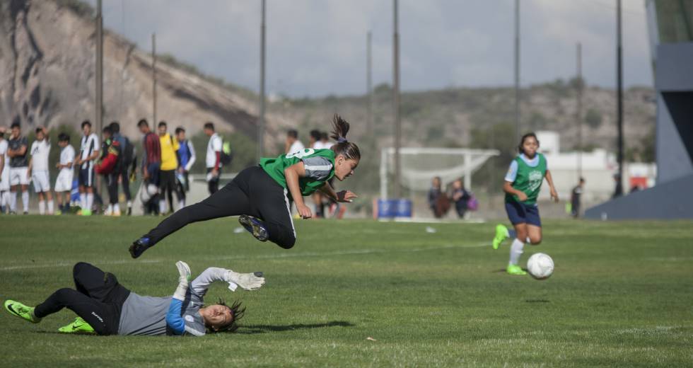 Una de las prácticas del equipo