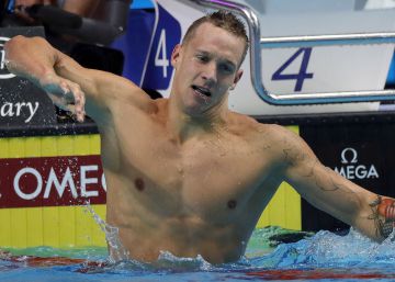 Dressel se corona con una marca futurista