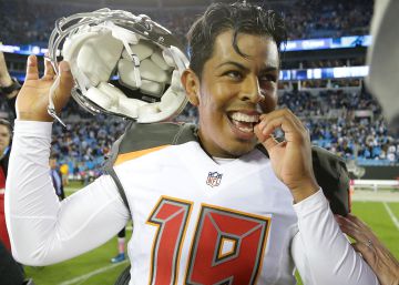 Así despiden a Roberto Aguayo, jugador de la NFL Así despiden a Roberto Aguayo, jugador de la NFL